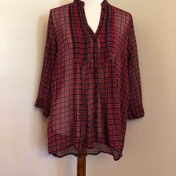 Weavers Red Plaid Tuxedo Pleated Chiffon Top Sz M - Picture 1 of 5